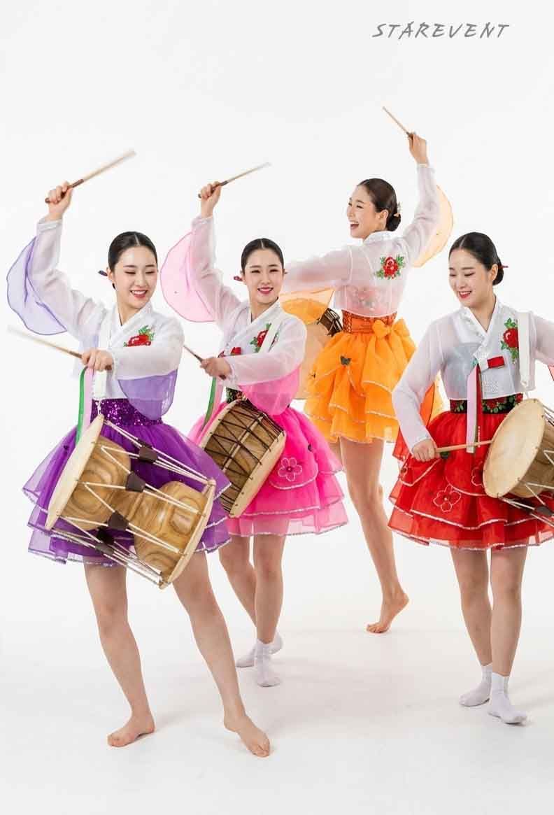 난타733(원피스,저고리) 착용