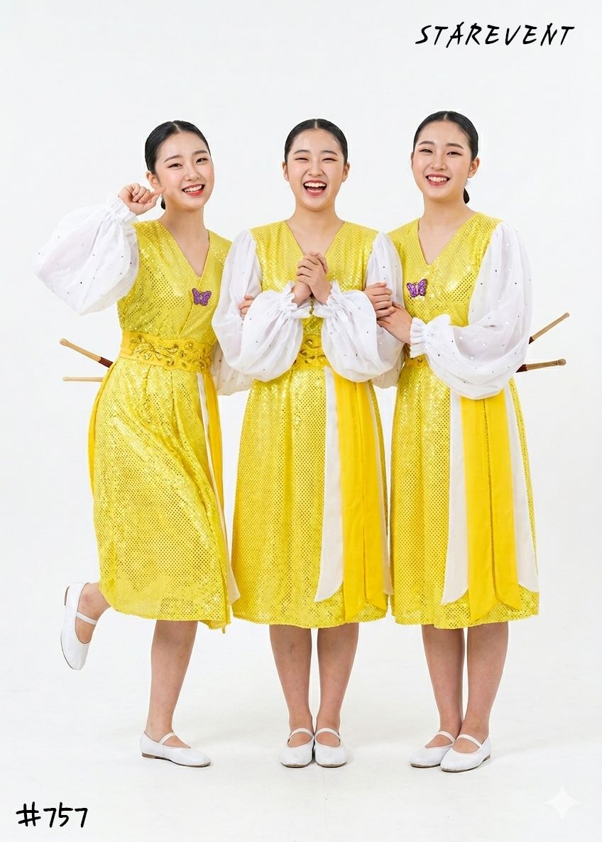 난타757(쾌자,허리띠,머리띠) 착용