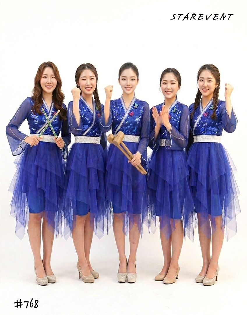 난타768(쾌자,허리띠,머리띠) 착용
