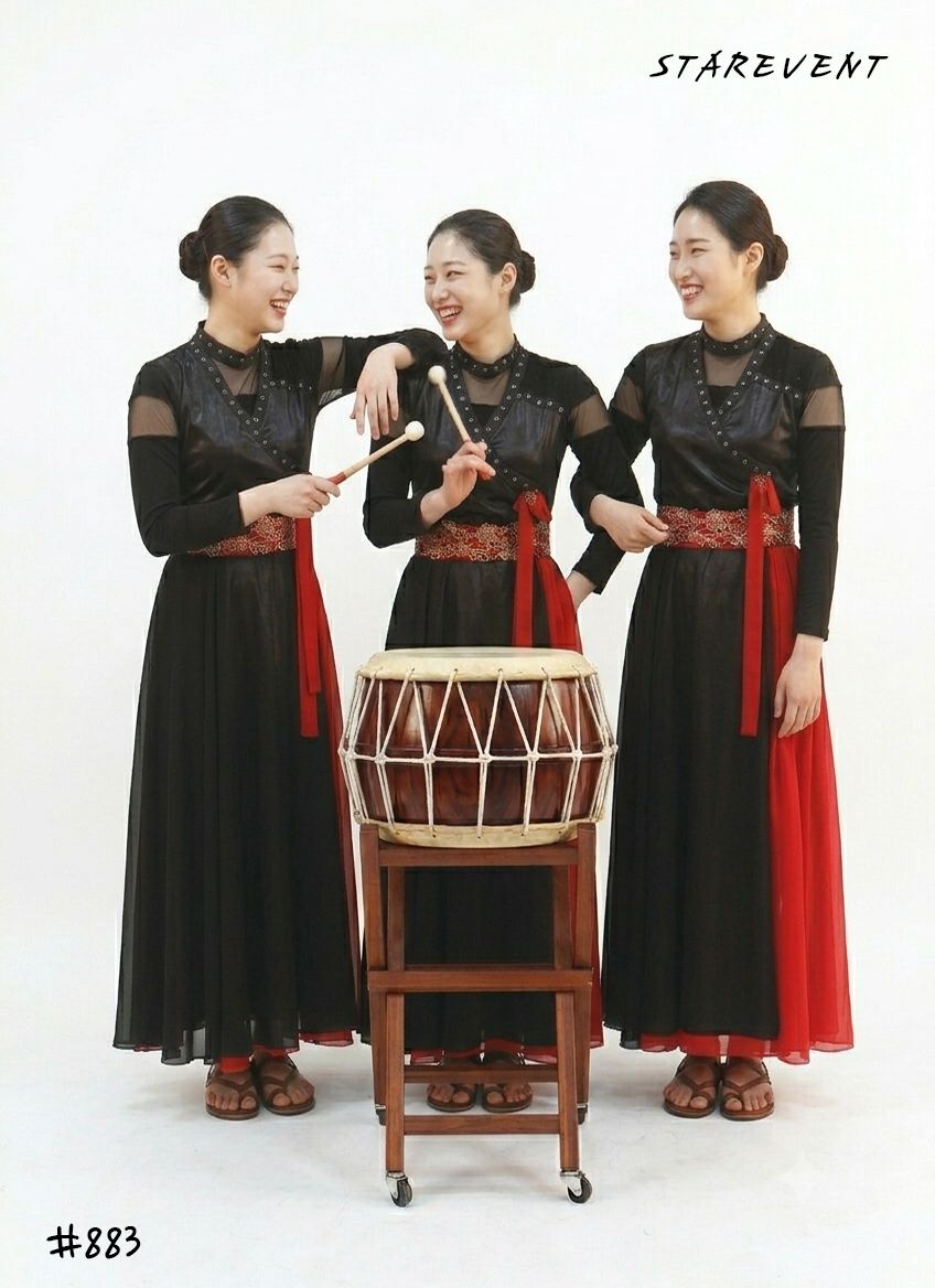 난타883 착용